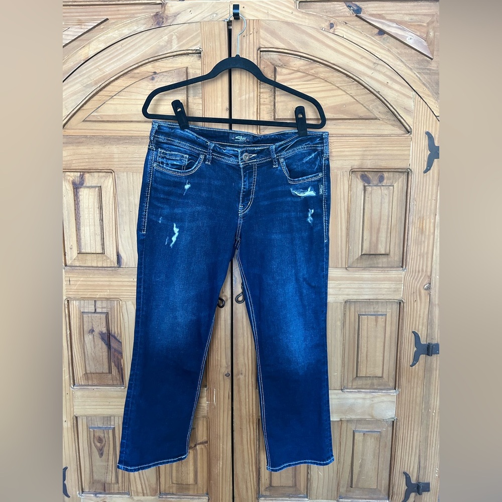 SILVER SUKI Capris